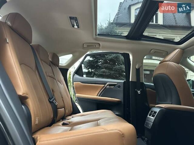 Черный Лексус РХ, объемом двигателя 3.46 л и пробегом 46 тыс. км за 55400 $, фото 81 на Automoto.ua