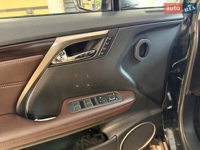 Черный Лексус РХ, объемом двигателя 3.5 л и пробегом 31 тыс. км за 59500 $, фото 7 на Automoto.ua