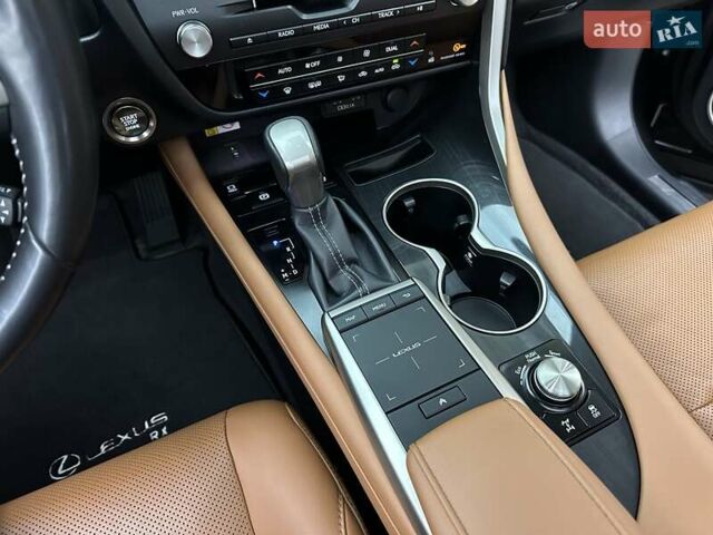 Черный Лексус РХ, объемом двигателя 3.46 л и пробегом 46 тыс. км за 55400 $, фото 50 на Automoto.ua