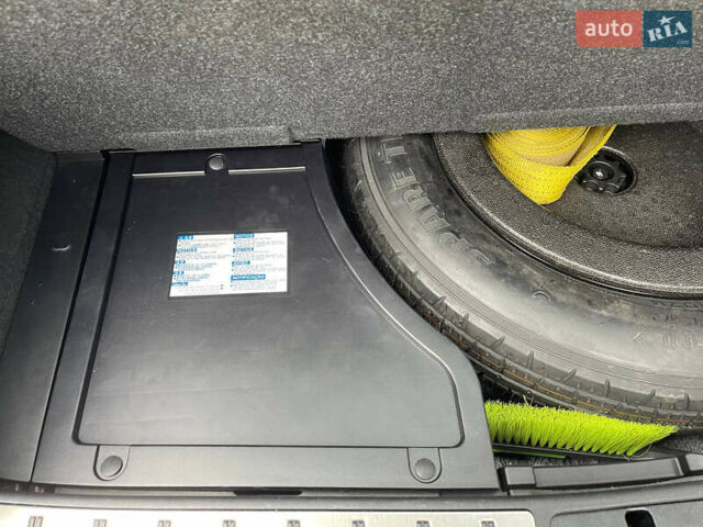 Лексус РХ 2020 в Виннице на Automoto.ua Черный Лексус РХ, объемом двигателя 3.5 л и пробегом 74 тыс. км за 55000 $, фото 42 на Automoto.ua