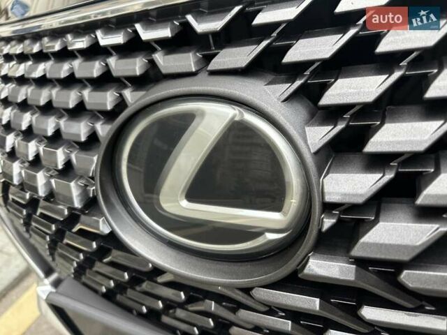 Черный Лексус РХ, объемом двигателя 3.46 л и пробегом 46 тыс. км за 55400 $, фото 16 на Automoto.ua