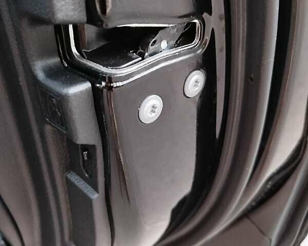 Черный Лексус РХ, объемом двигателя 3.46 л и пробегом 93 тыс. км за 40900 $, фото 23 на Automoto.ua