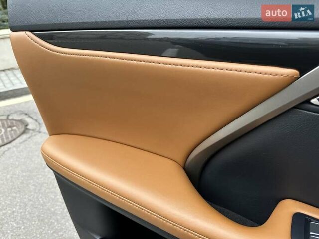 Черный Лексус РХ, объемом двигателя 3.46 л и пробегом 46 тыс. км за 55400 $, фото 36 на Automoto.ua