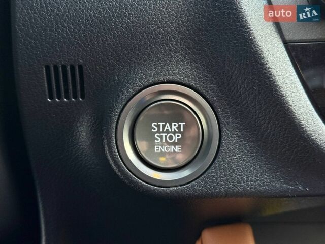 Черный Лексус РХ, объемом двигателя 3.46 л и пробегом 105 тыс. км за 43500 $, фото 30 на Automoto.ua