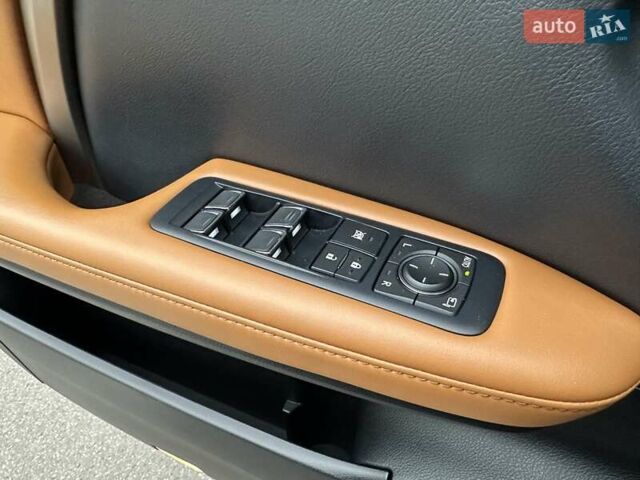 Черный Лексус РХ, объемом двигателя 3.46 л и пробегом 46 тыс. км за 55400 $, фото 34 на Automoto.ua