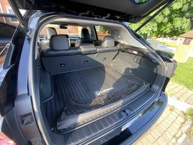 Черный Лексус РХ, объемом двигателя 3.5 л и пробегом 45 тыс. км за 39500 $, фото 5 на Automoto.ua