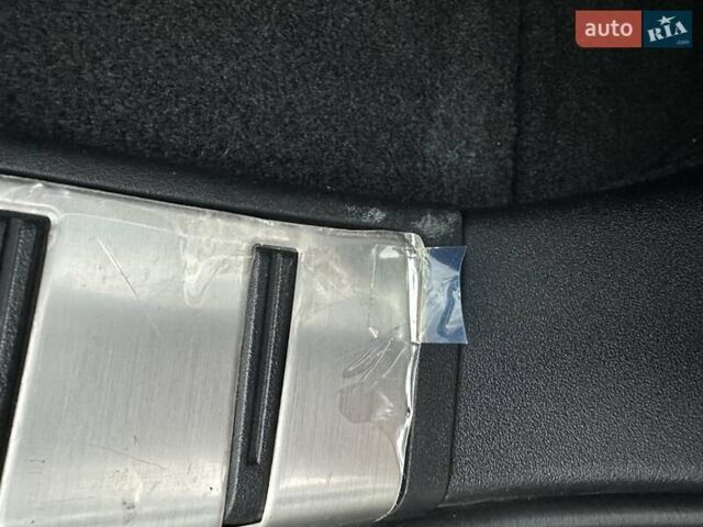 Черный Лексус РХ, объемом двигателя 3.46 л и пробегом 46 тыс. км за 55400 $, фото 89 на Automoto.ua