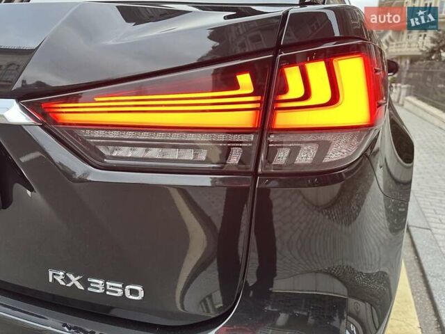 Черный Лексус РХ, объемом двигателя 3.46 л и пробегом 46 тыс. км за 55400 $, фото 26 на Automoto.ua