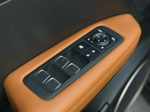 Чорний Лексус РХ, об'ємом двигуна 3.5 л та пробігом 105 тис. км за 43500 $, фото 21 на Automoto.ua