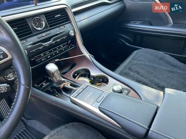 Черный Лексус РХ, объемом двигателя 3.46 л и пробегом 55 тыс. км за 36490 $, фото 19 на Automoto.ua