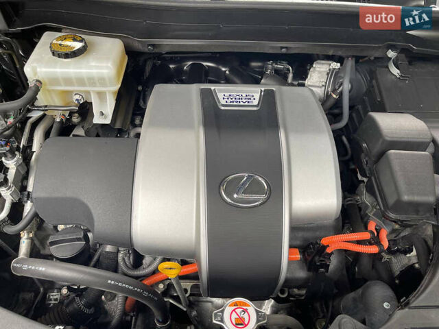 Черный Лексус РХ, объемом двигателя 3.5 л и пробегом 74 тыс. км за 52000 $, фото 61 на Automoto.ua