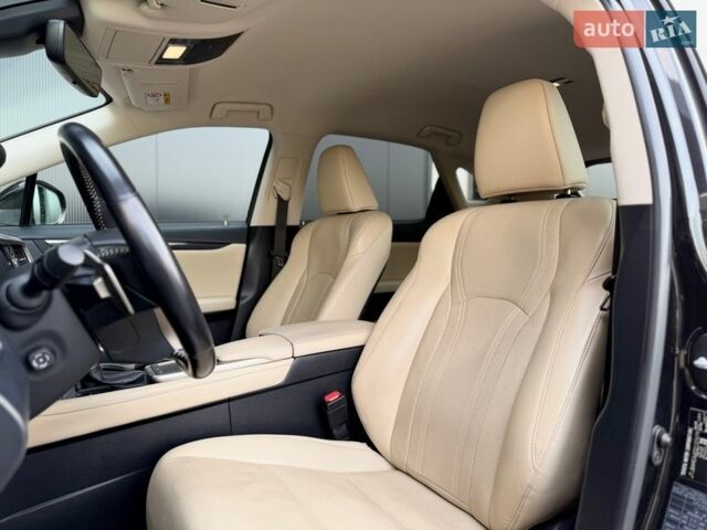 Черный Лексус РХ, объемом двигателя 2 л и пробегом 79 тыс. км за 45400 $, фото 10 на Automoto.ua