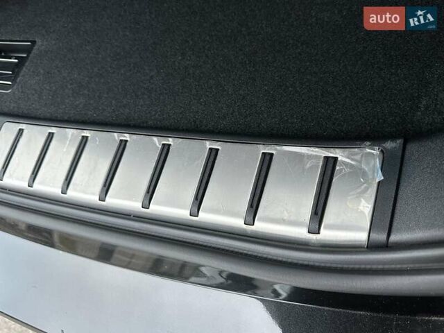 Черный Лексус РХ, объемом двигателя 3.46 л и пробегом 46 тыс. км за 55400 $, фото 88 на Automoto.ua