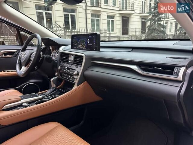 Черный Лексус РХ, объемом двигателя 3.46 л и пробегом 46 тыс. км за 55400 $, фото 64 на Automoto.ua