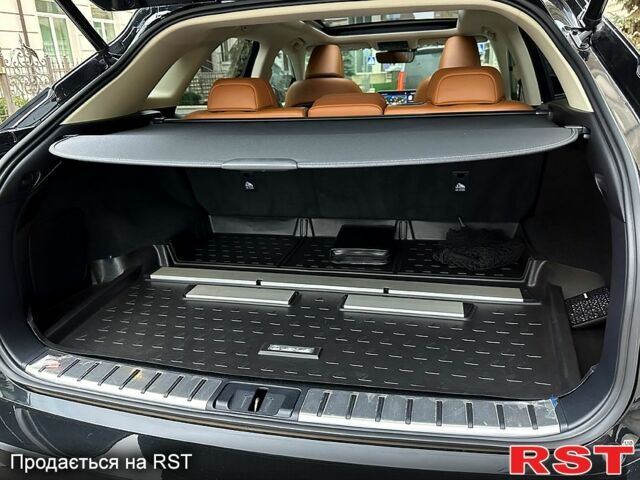 Чорний Лексус РХ, об'ємом двигуна 3.5 л та пробігом 40 тис. км за 53500 $, фото 12 на Automoto.ua