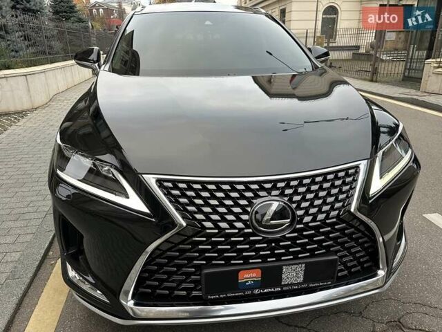 Черный Лексус РХ, объемом двигателя 3.46 л и пробегом 46 тыс. км за 55400 $, фото 1 на Automoto.ua