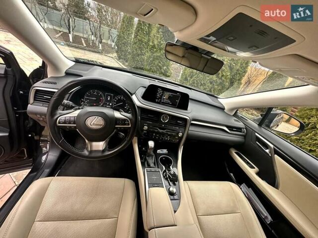 Черный Лексус РХ, объемом двигателя 2 л и пробегом 68 тыс. км за 47000 $, фото 14 на Automoto.ua