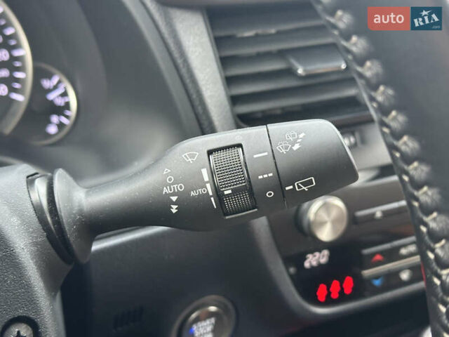 Чорний Лексус РХ, об'ємом двигуна 2 л та пробігом 145 тис. км за 37000 $, фото 38 на Automoto.ua