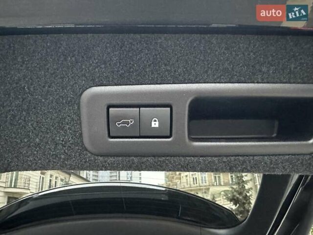 Черный Лексус РХ, объемом двигателя 3.46 л и пробегом 46 тыс. км за 55400 $, фото 86 на Automoto.ua