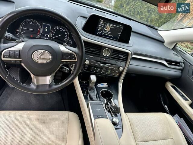 Черный Лексус РХ, объемом двигателя 2 л и пробегом 68 тыс. км за 47000 $, фото 16 на Automoto.ua