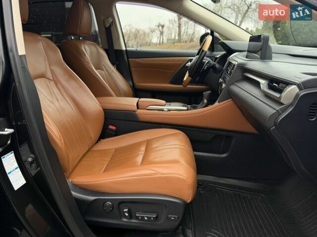 Чорний Лексус РХ, об'ємом двигуна 3.46 л та пробігом 175 тис. км за 39999 $, фото 19 на Automoto.ua
