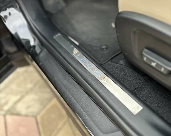 Черный Лексус РХ, объемом двигателя 2 л и пробегом 68 тыс. км за 47000 $, фото 9 на Automoto.ua