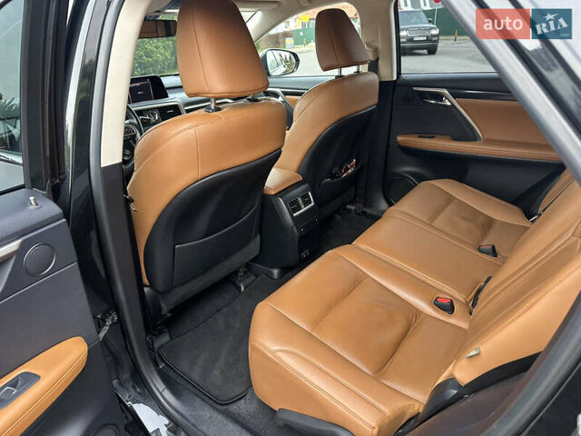 Черный Лексус РХ, объемом двигателя 2 л и пробегом 145 тыс. км за 34000 $, фото 20 на Automoto.ua