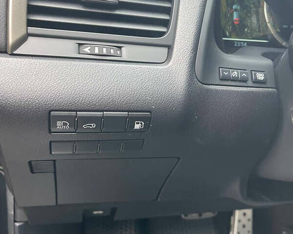 Черный Лексус РХ, объемом двигателя 3.5 л и пробегом 74 тыс. км за 52000 $, фото 40 на Automoto.ua