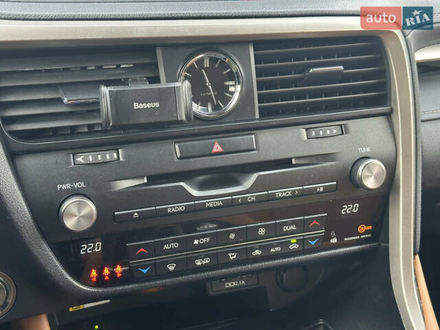 Черный Лексус РХ, объемом двигателя 2 л и пробегом 145 тыс. км за 34000 $, фото 42 на Automoto.ua