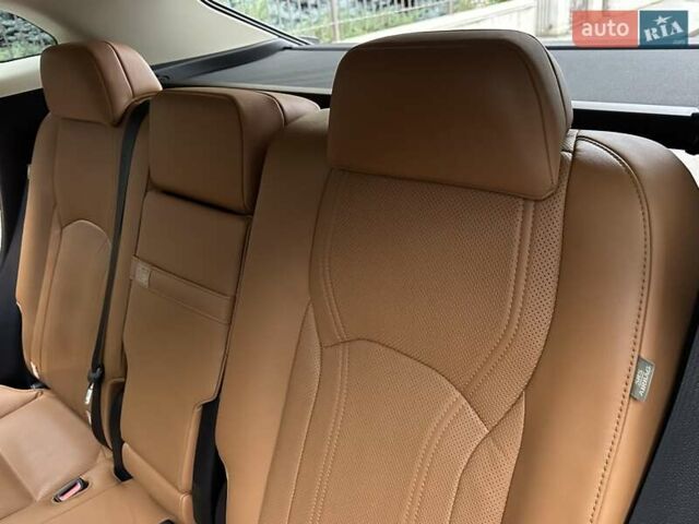 Черный Лексус РХ, объемом двигателя 3.46 л и пробегом 46 тыс. км за 55400 $, фото 76 на Automoto.ua