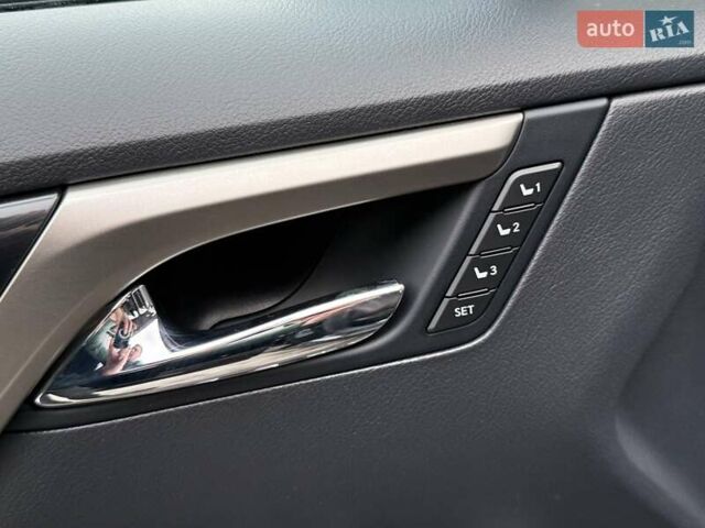 Черный Лексус РХ, объемом двигателя 3.46 л и пробегом 119 тыс. км за 45900 $, фото 17 на Automoto.ua