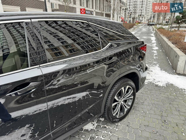 Чорний Лексус РХ, об'ємом двигуна 3.46 л та пробігом 35 тис. км за 49000 $, фото 16 на Automoto.ua