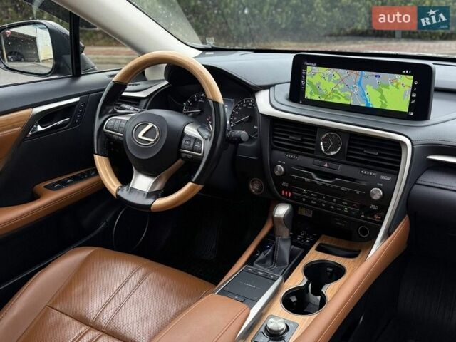 Чорний Лексус РХ, об'ємом двигуна 3.46 л та пробігом 175 тис. км за 39999 $, фото 10 на Automoto.ua
