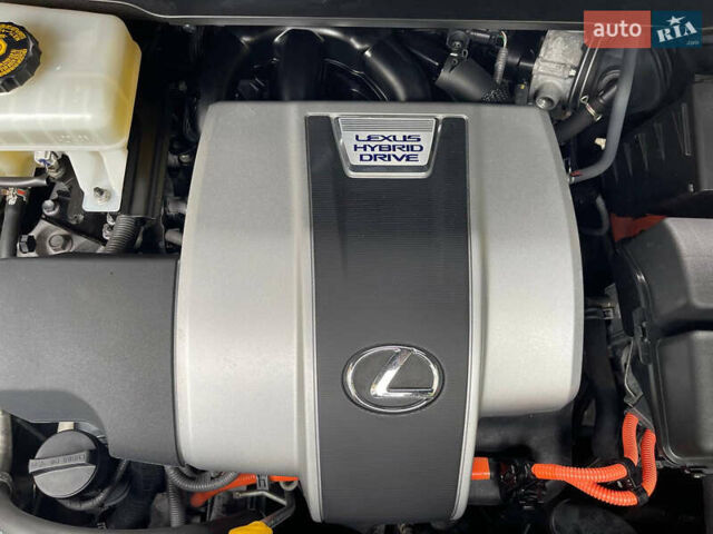 Лексус РХ 2020 в Виннице на Automoto.ua Черный Лексус РХ, объемом двигателя 3.5 л и пробегом 74 тыс. км за 55000 $, фото 60 на Automoto.ua