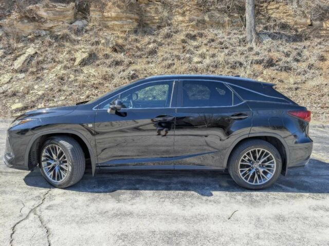 Лексус РХ 2020 в Ивано-Франковске на Automoto.ua Черный Лексус РХ, объемом двигателя 3.5 л и пробегом 31 тыс. км за 15200 $, фото 2 на Automoto.ua