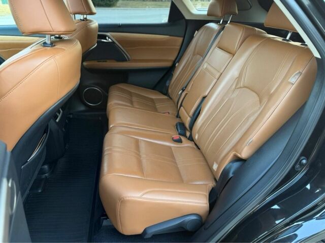 Чорний Лексус РХ, об'ємом двигуна 3.5 л та пробігом 105 тис. км за 43500 $, фото 8 на Automoto.ua