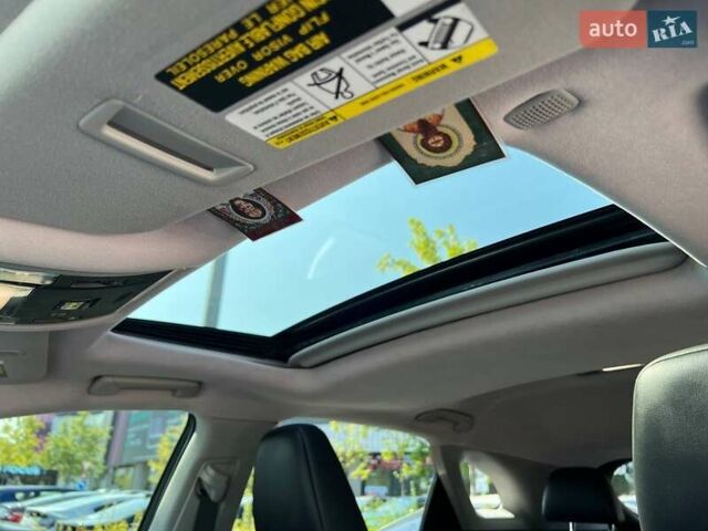 Черный Лексус РХ, объемом двигателя 3.46 л и пробегом 55 тыс. км за 36490 $, фото 24 на Automoto.ua