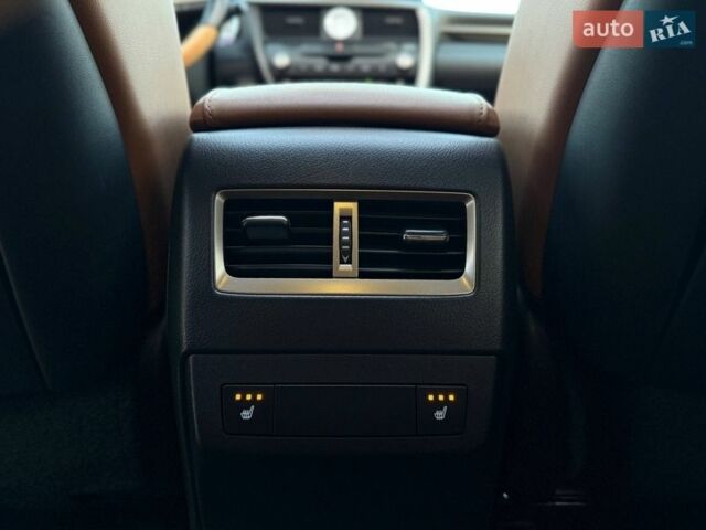 Черный Лексус РХ, объемом двигателя 3.46 л и пробегом 105 тыс. км за 43500 $, фото 33 на Automoto.ua