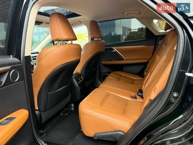 Чорний Лексус РХ, об'ємом двигуна 3.46 л та пробігом 175 тис. км за 39999 $, фото 16 на Automoto.ua
