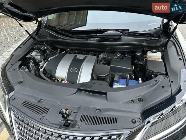 Черный Лексус РХ, объемом двигателя 3.46 л и пробегом 46 тыс. км за 55400 $, фото 93 на Automoto.ua