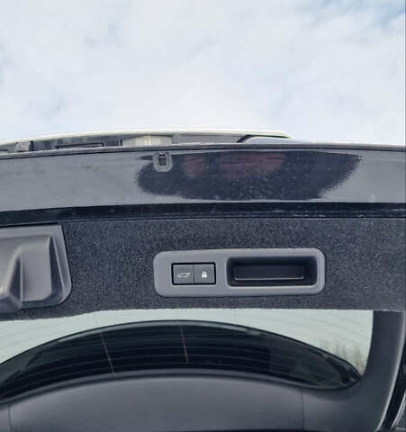 Чорний Лексус РХ, об'ємом двигуна 3.46 л та пробігом 45 тис. км за 42000 $, фото 24 на Automoto.ua