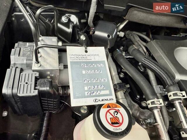 Черный Лексус РХ, объемом двигателя 2 л и пробегом 60 тыс. км за 46900 $, фото 50 на Automoto.ua