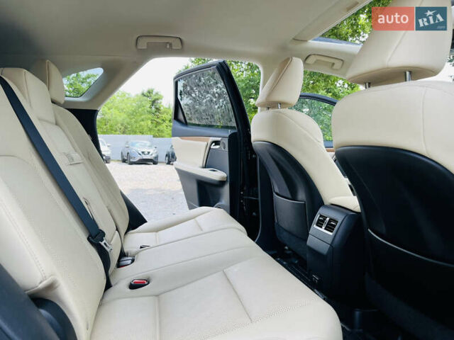 Чорний Лексус РХ, об'ємом двигуна 3.46 л та пробігом 60 тис. км за 41500 $, фото 18 на Automoto.ua