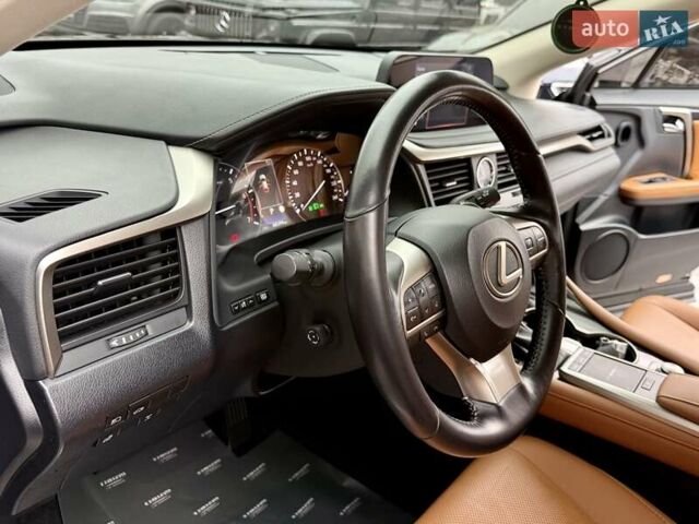 Черный Лексус РХ, объемом двигателя 2 л и пробегом 60 тыс. км за 46900 $, фото 32 на Automoto.ua