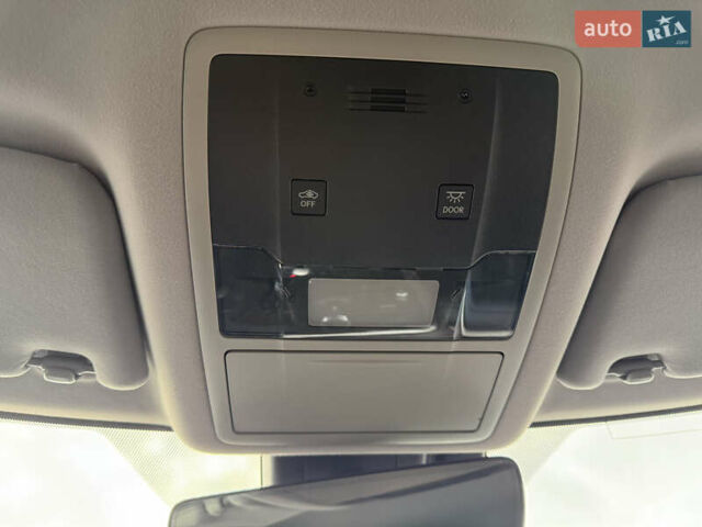 Черный Лексус РХ, объемом двигателя 3.46 л и пробегом 25 тыс. км за 50999 $, фото 44 на Automoto.ua