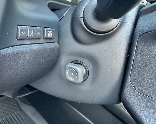 Черный Лексус РХ, объемом двигателя 3.46 л и пробегом 45 тыс. км за 39900 $, фото 24 на Automoto.ua