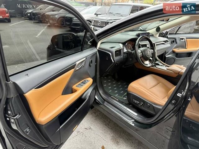 Черный Лексус РХ, объемом двигателя 2 л и пробегом 60 тыс. км за 46900 $, фото 25 на Automoto.ua