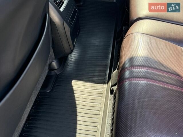 Черный Лексус РХ, объемом двигателя 3.5 л и пробегом 101 тыс. км за 49000 $, фото 14 на Automoto.ua
