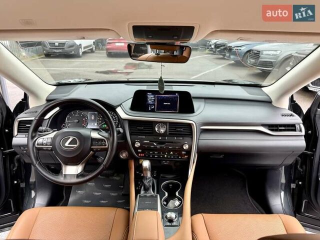 Черный Лексус РХ, объемом двигателя 2 л и пробегом 60 тыс. км за 46900 $, фото 37 на Automoto.ua