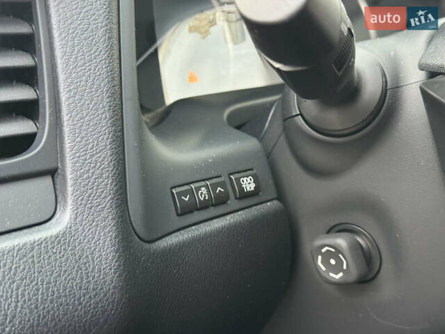 Черный Лексус РХ, объемом двигателя 3.46 л и пробегом 25 тыс. км за 50999 $, фото 70 на Automoto.ua